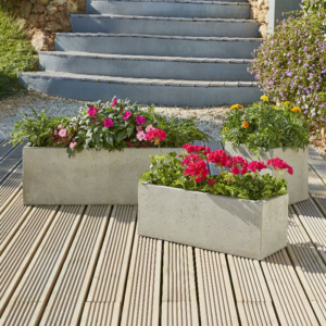 Jardiniere pentru flori